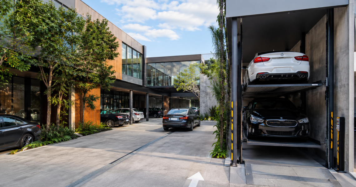 Mejor elevador comercial en México para tu negocio con estacionamiento vertical
